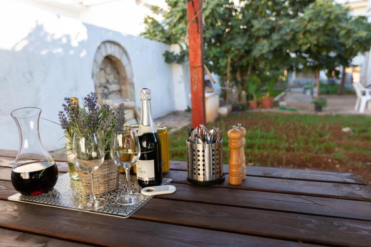 Laila'S Cozy Garden House & Studio Larnaca Dış mekan fotoğraf